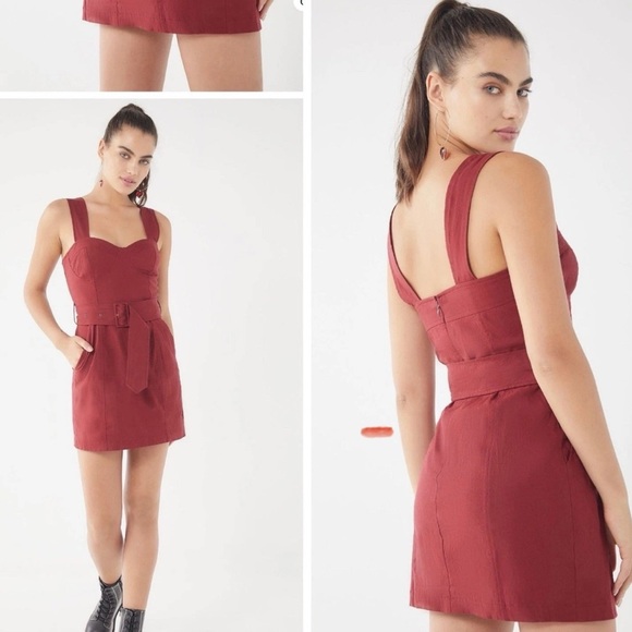 Urban Outfitters Dresses & Skirts - Urban Outfitters Women Angelique Belted Sleeveless Linen Mini Dress Red Size 2